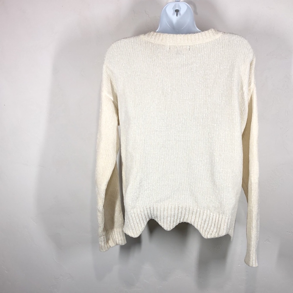 Love Tree cream super soft sweater size small - Picture 6 of 11